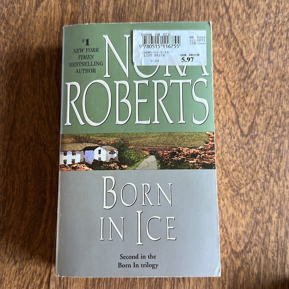 Nora Roberts Born In trilogy - Picture 3 of 6